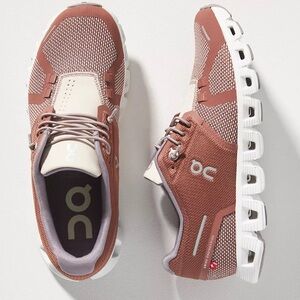 On Running On Cloud 5 Combo Sneakers Red / Brown & White | Size 7.5